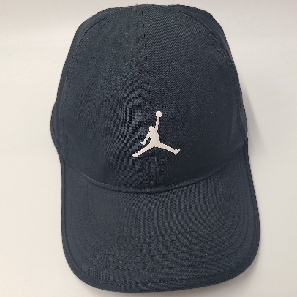 Jordan Hat Adjustable L-XL Black White Air Jumpman Dri-Fit Club Cap Golf Men